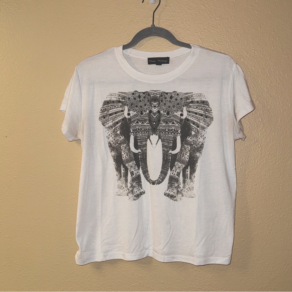 Elephant design tshirt